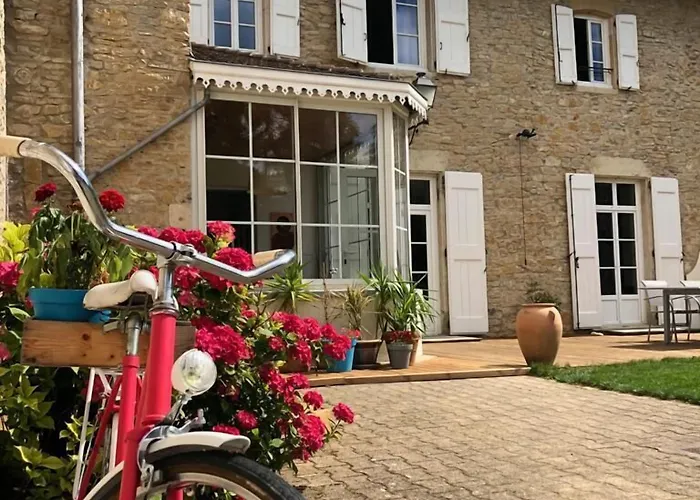 Le Clos Ayanna 4*