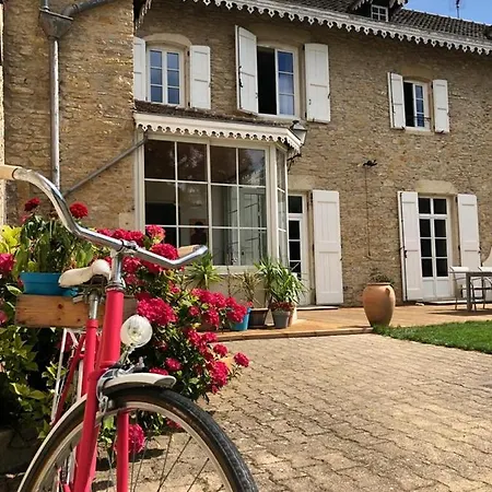Le Clos Ayanna Bed & Breakfast